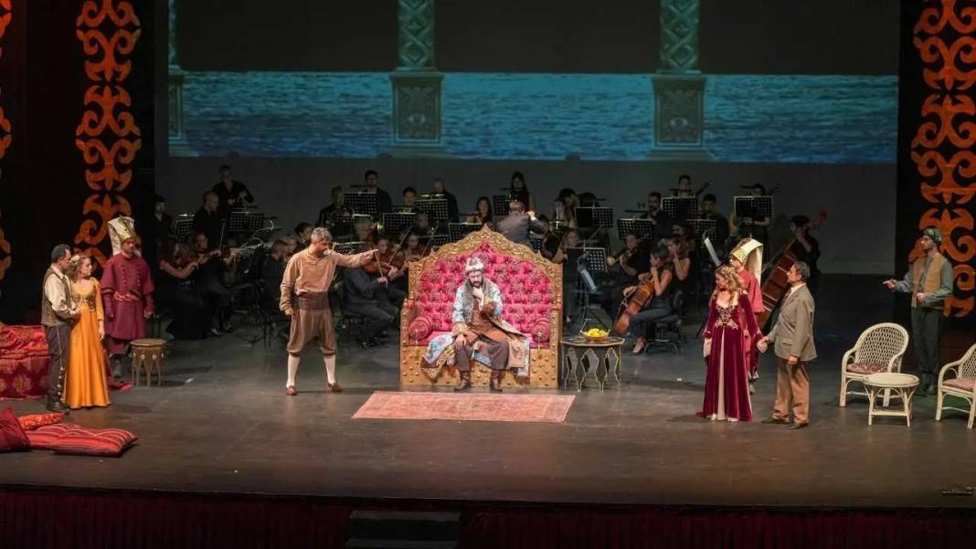 Antalya’da Osmanlı Esintili Mozart Operası İzleyenleri Mest Etti! 4